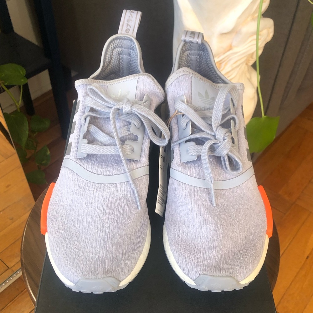 ADIDAS MEN NMD R1 RUNNING SNEAKERS 💥 - Picture 3 of 11